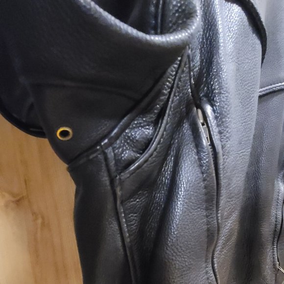 Men's Fox Creek Leather Motorcycle Jacket - Picture 14 of 16